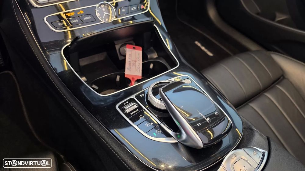 Mercedes-Benz E 220 d Cabrio 9G-Tronic AMG Line - 48