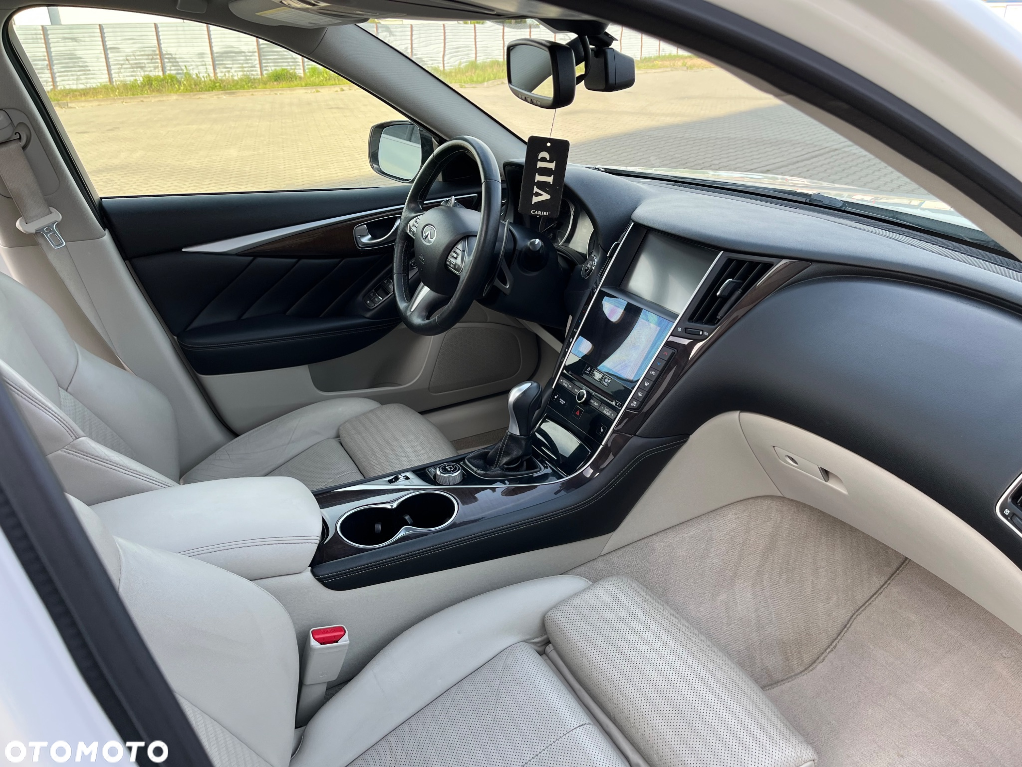 Infiniti Q50 Q50(S) Hybrid AWD Sport Tech - 17