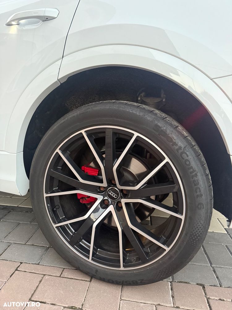 Audi Q8 3.0 55 TFSI e quattro Tiptronic - 3