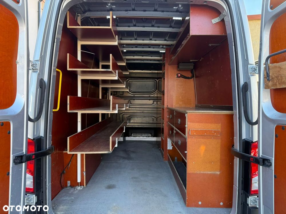 Volkswagen CRAFTER - 27