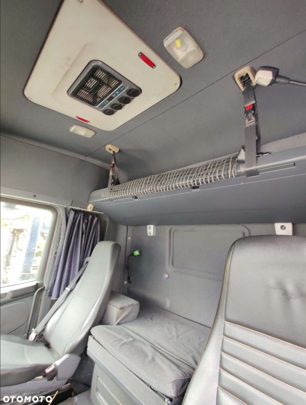 SCANIA R 420 KABINA HIGHLINE komplet - 8