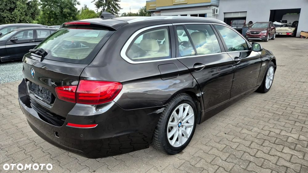 BMW Seria 5 520d Luxury Line - 1