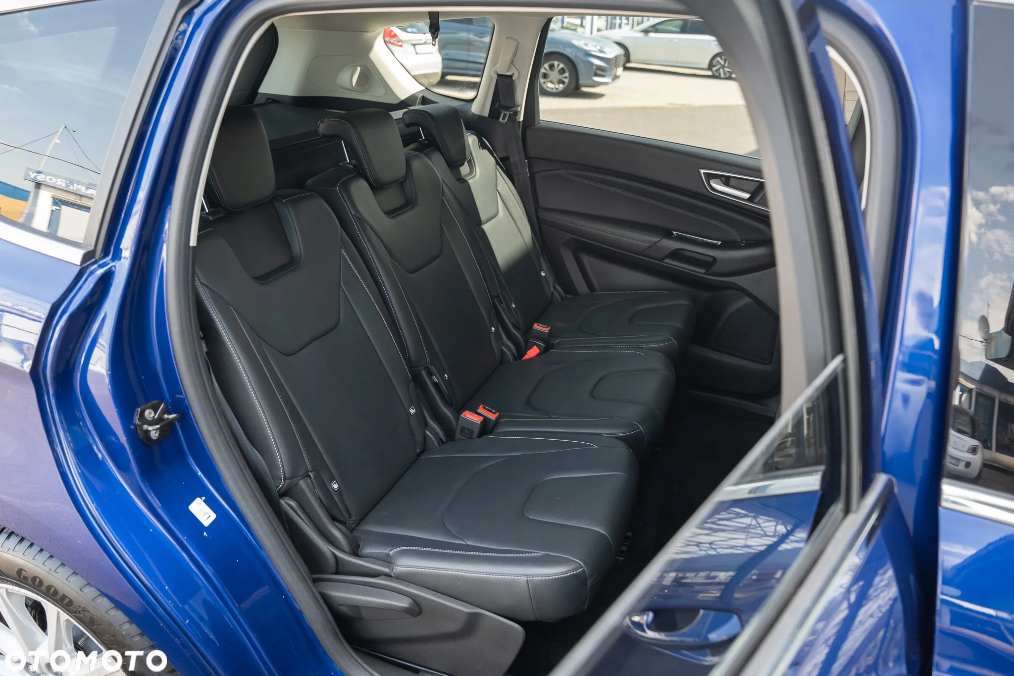 Ford S-Max 2.0 TDCi Titanium PowerShift - 34