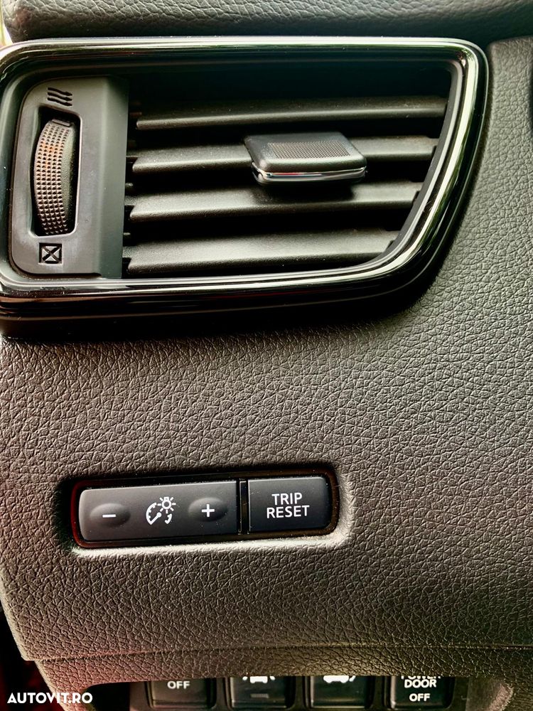 Nissan X-Trail 1.3 DIG-T N-Connecta - 28