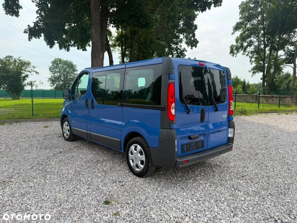Renault Trafic L1H1 Passenger Lux - 3