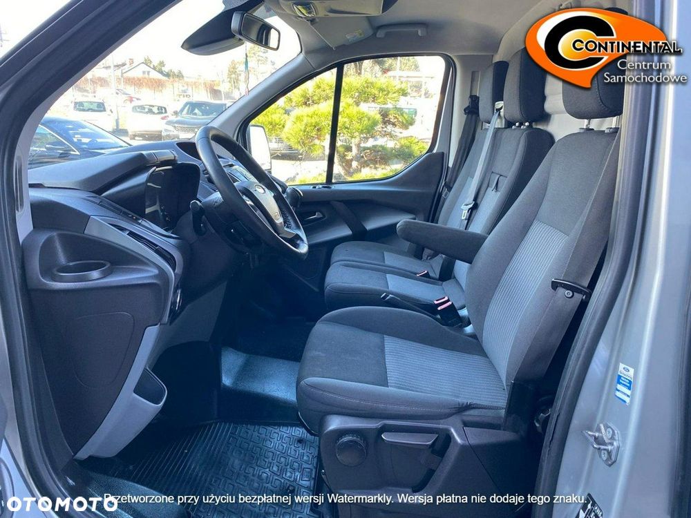 Ford Transit Custom - 12