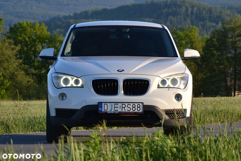BMW X1 xDrive18d Sport Line - 3