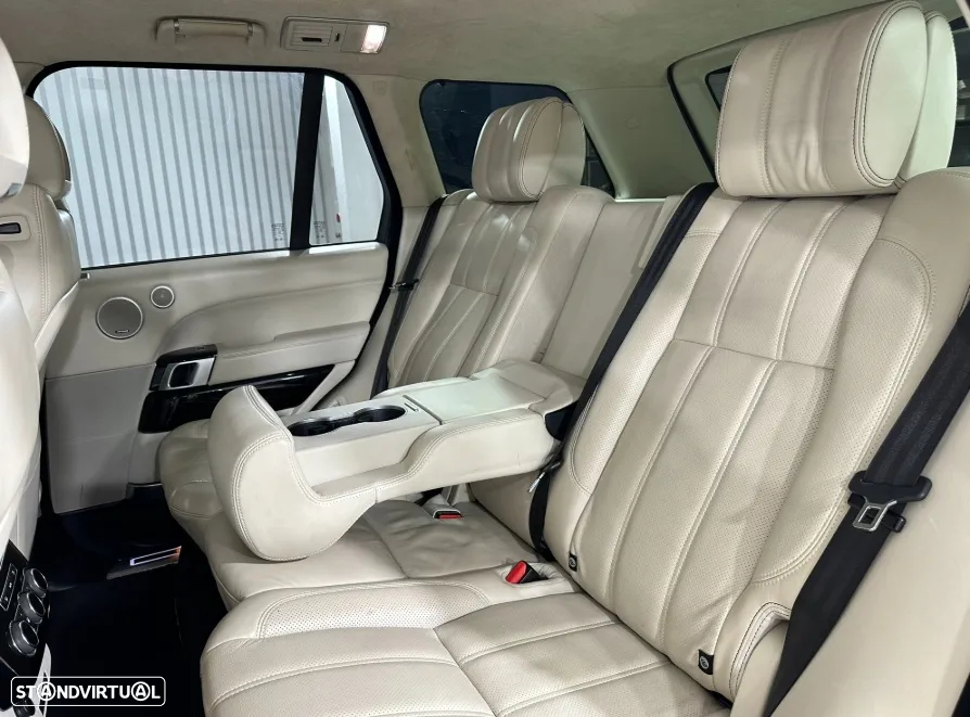 Land Rover Range Rover 4.4 SDV8 Autobiography - 17