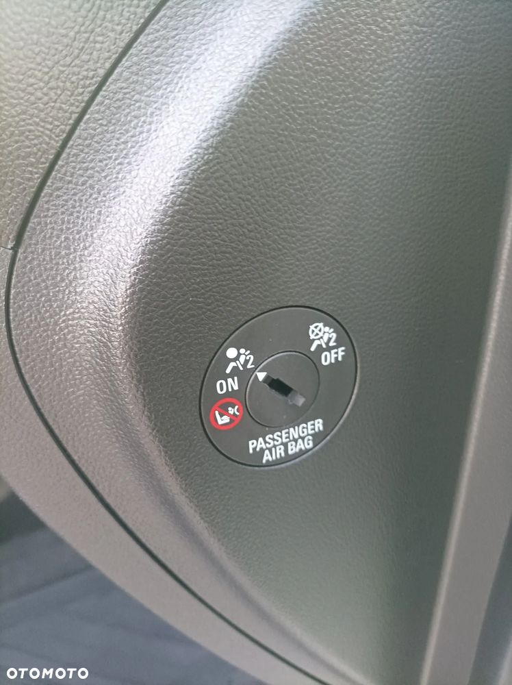 Chevrolet Trax 1.4T AWD LT+ - 25
