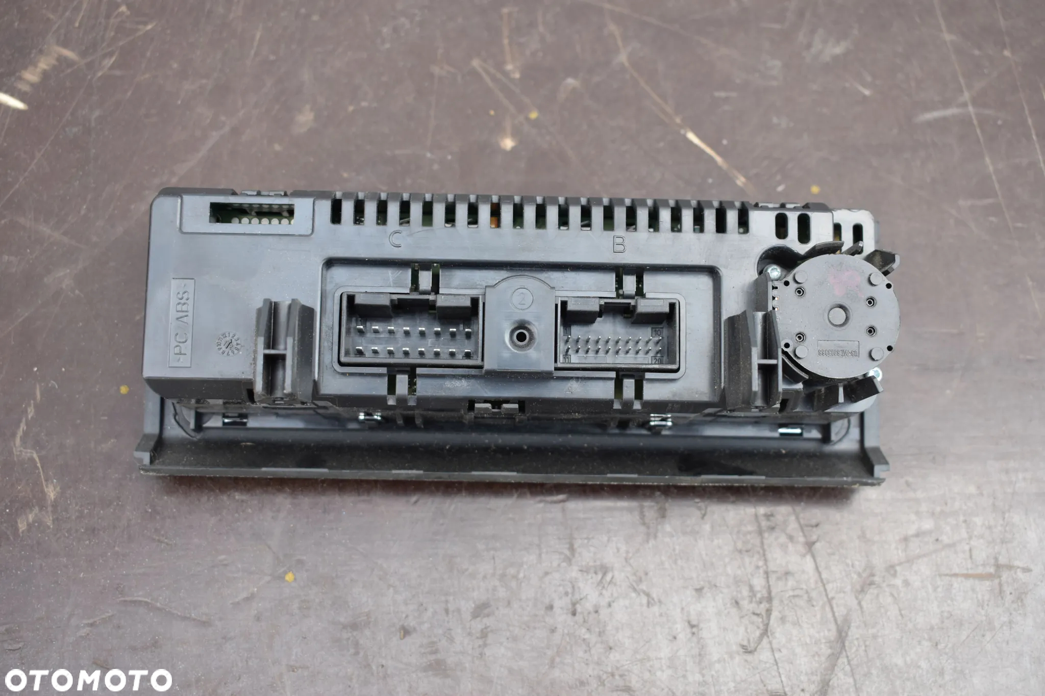 PANEL KLIMATYZACJI SKODA FABIA II 1.2B 5J0917044C - 6