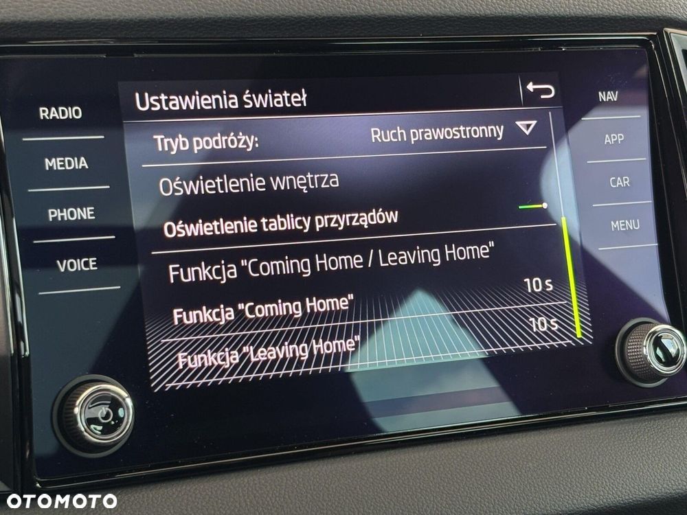 Skoda Karoq 1.5 TSI ACT Sportline DSG - 35