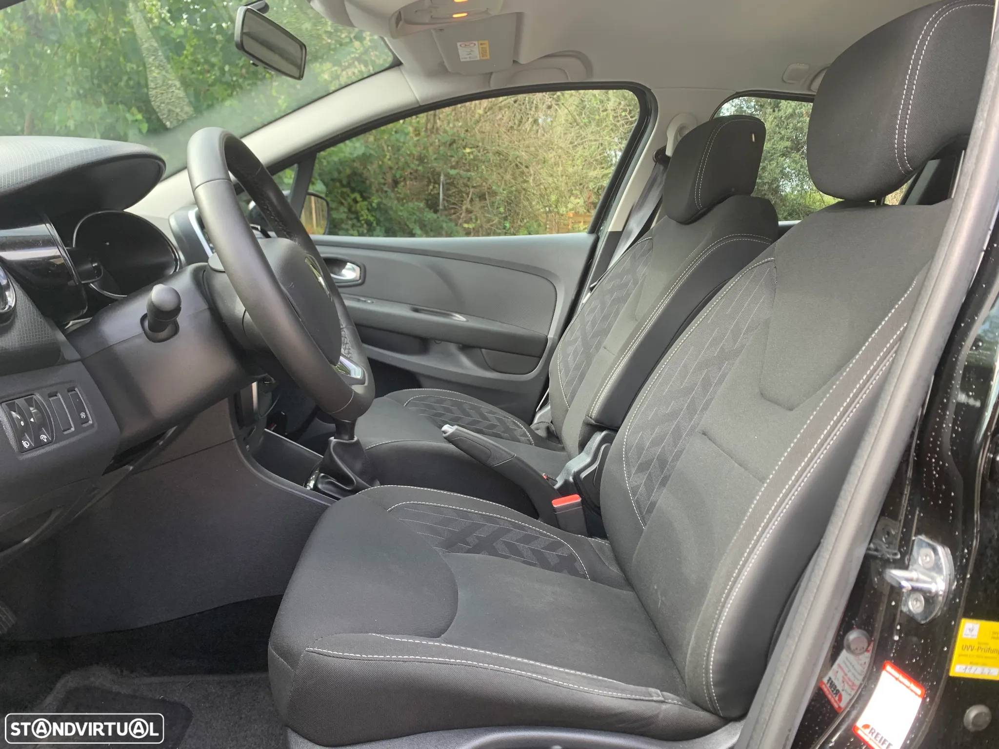 Renault Clio Sport Tourer 1.5 dCi Limited Edition - 26