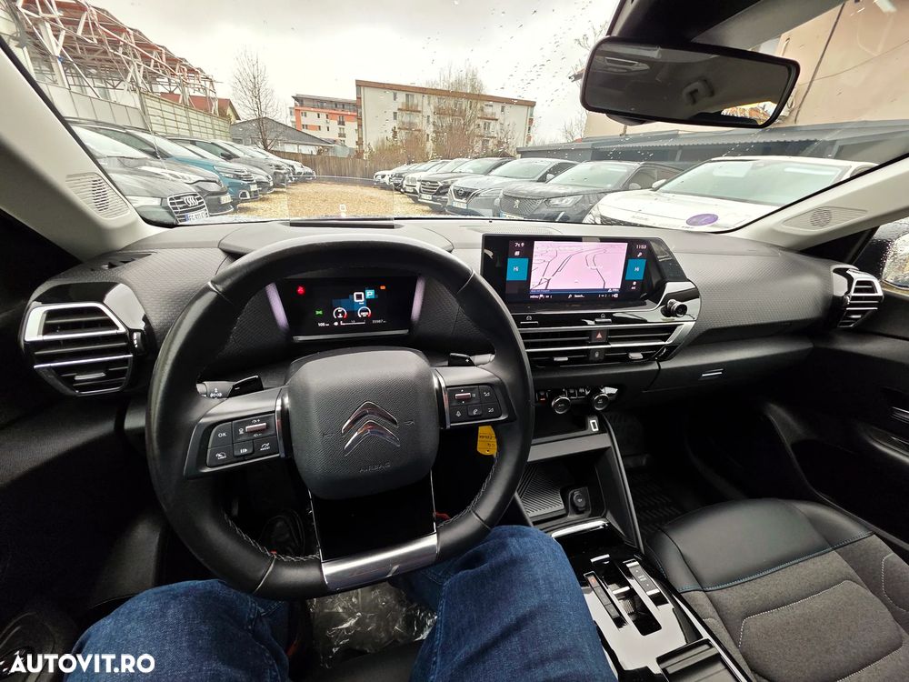 Citroën C4 PureTech 130 Stop&Start EAT8 SHINE - 24