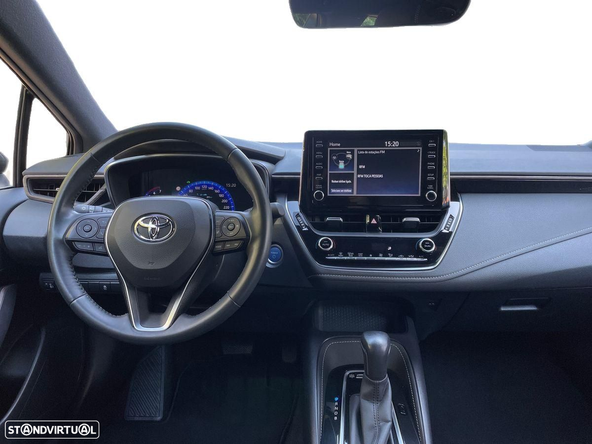 Toyota Corolla Touring Sports - 8