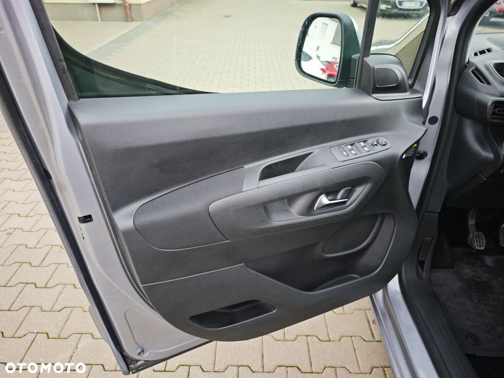 Opel Combo 1.5 D Start/Stop Innovation - 34