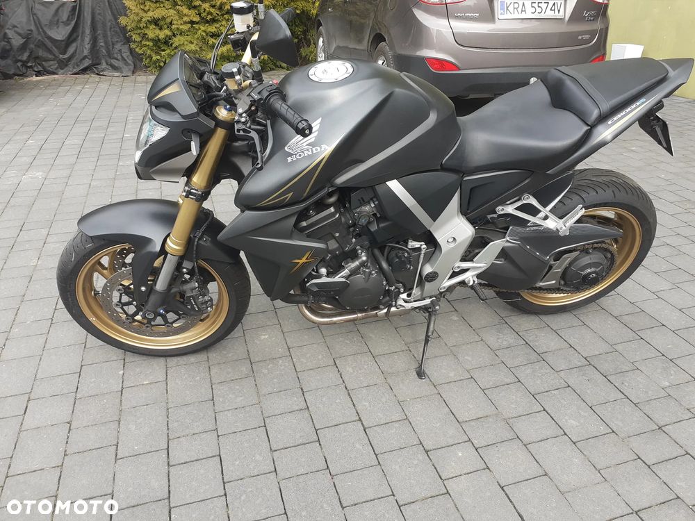 Honda CB - 16