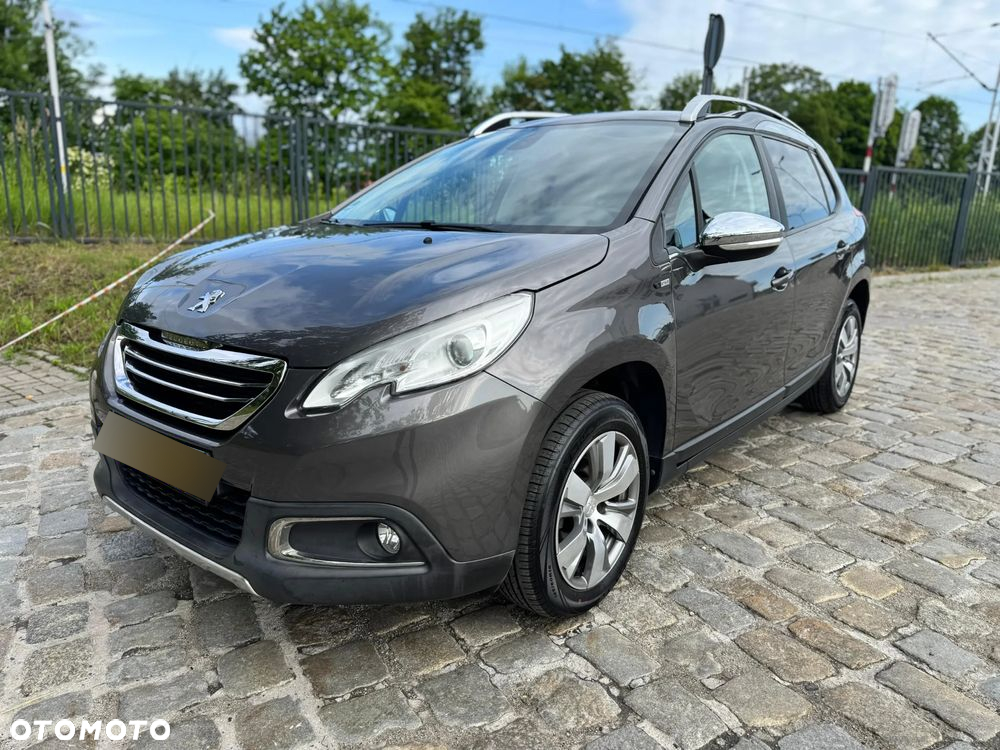 Peugeot 2008 1.2 VTi Allure - 3