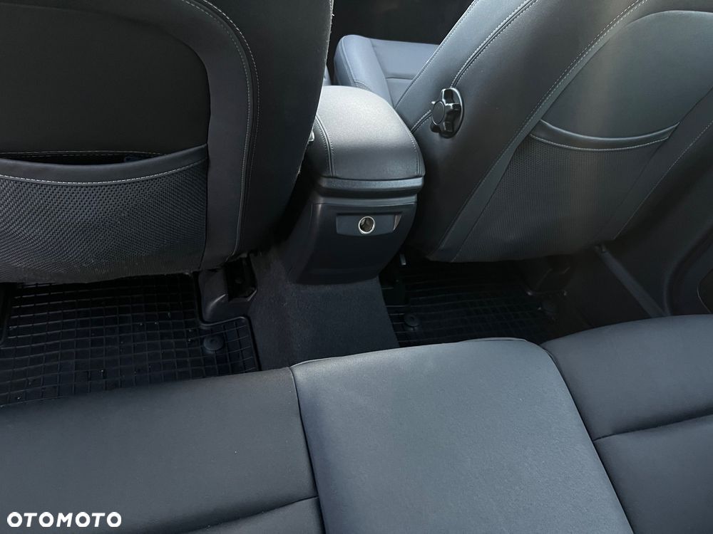 Volvo V50 2.0D - 6