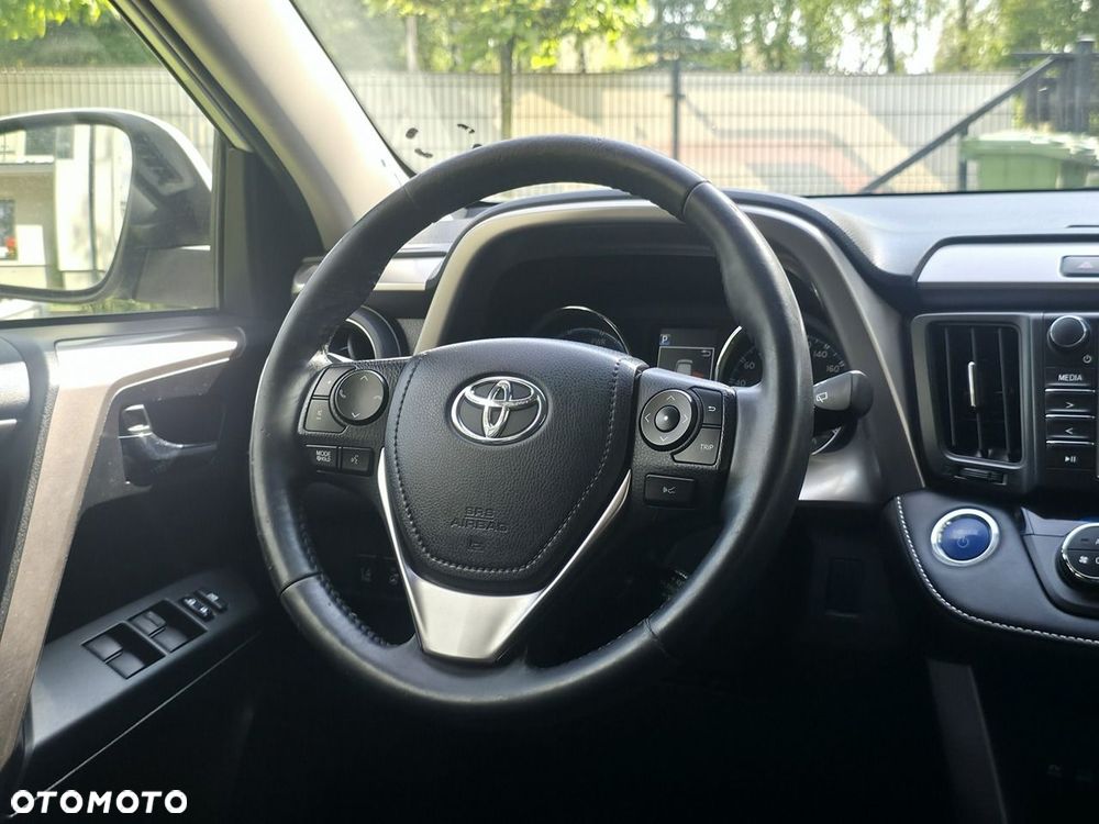Toyota RAV4 - 14