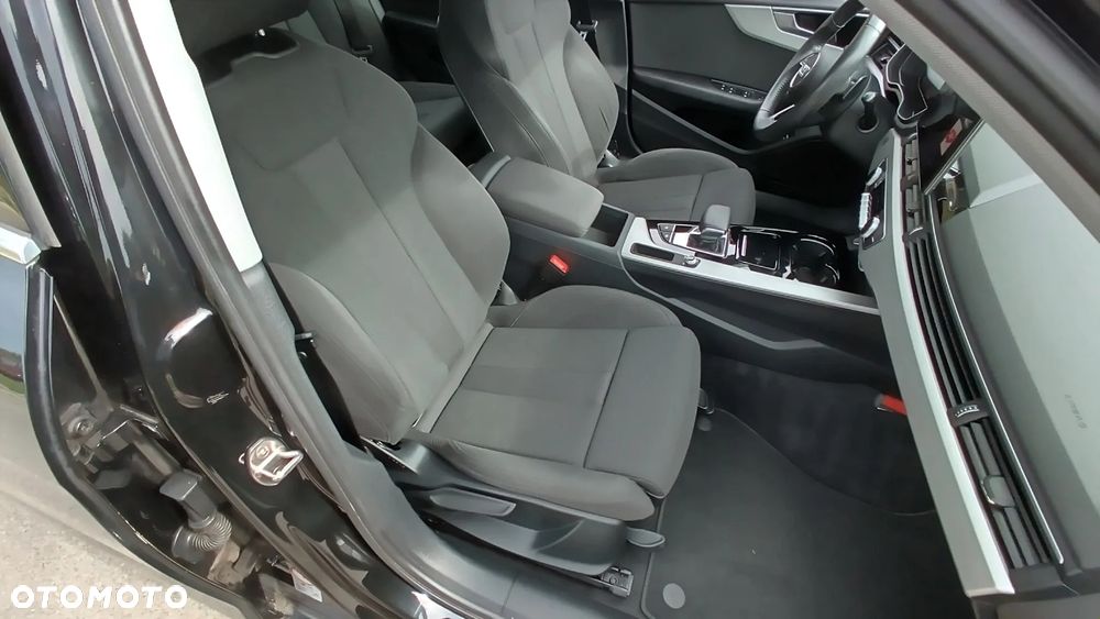 Audi A4 Avant - 8