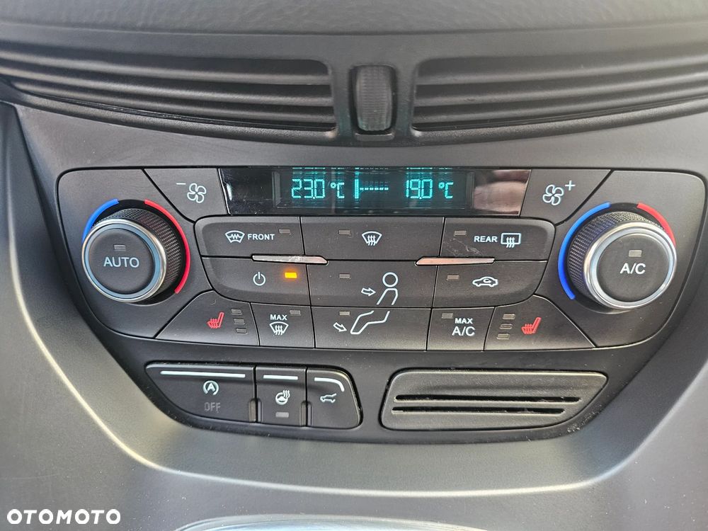 Ford Kuga 2.0 TDCi 4WD Titanium - 20