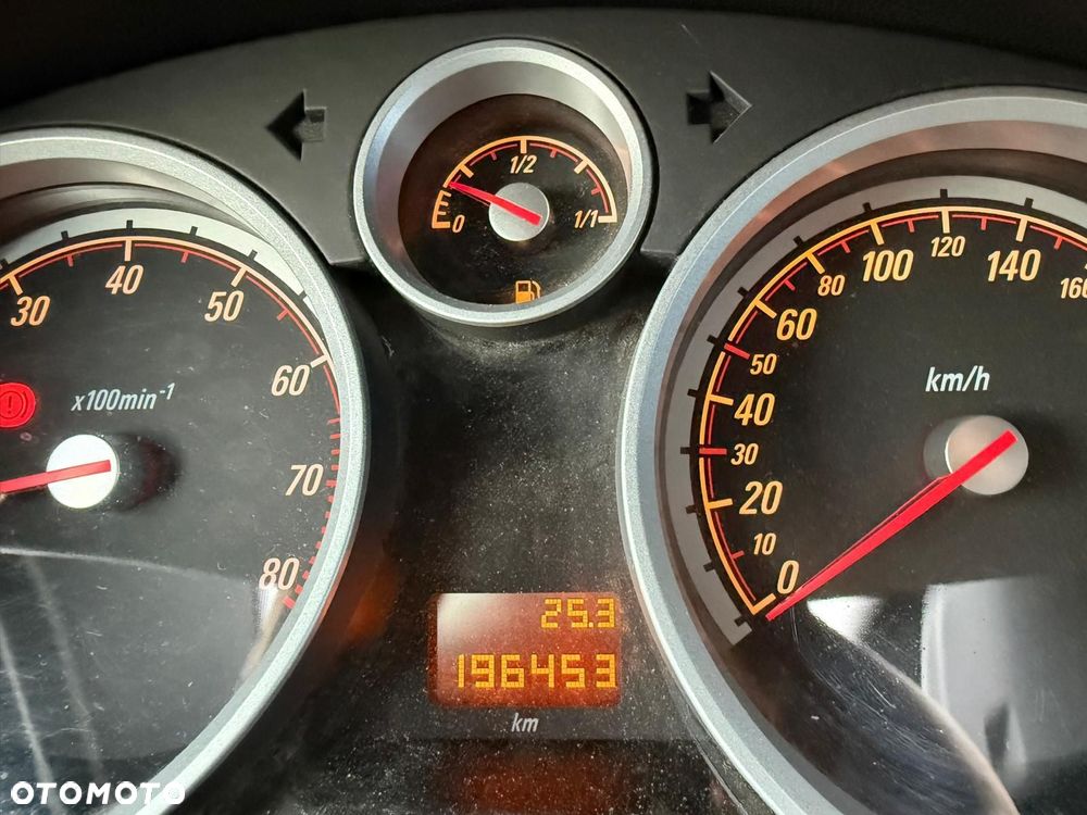 Opel Astra 1.6 Cosmo - 22