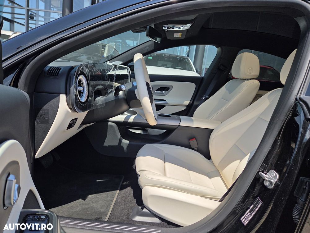 Mercedes-Benz CLA 200 MHEV - 18