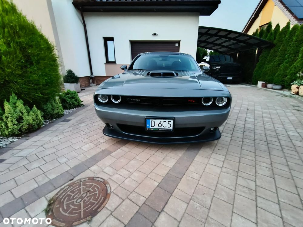 Dodge Challenger 6.4 Scat Pack - 18