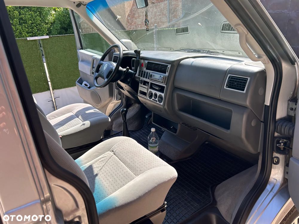 Volkswagen T4 -5 osob - 24