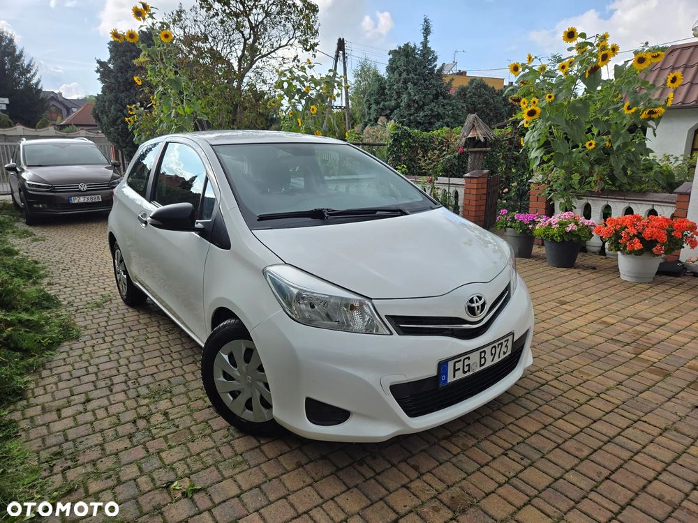 Toyota Yaris 1.0 VVT-i Cool - 4
