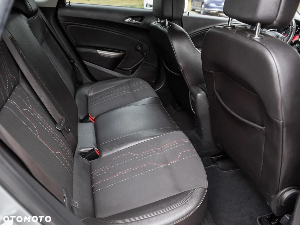 Opel Astra - 19