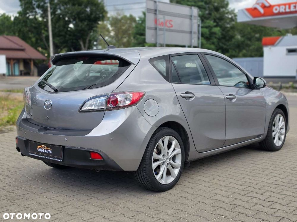 Mazda 3 - 4