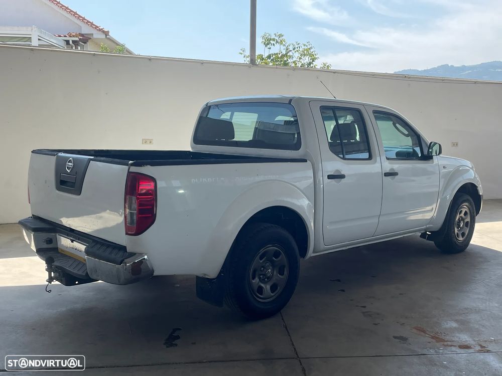 Nissan NAVARA 2.5 DCI 4X4 - 5