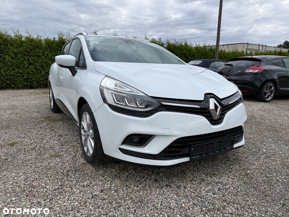 Renault Clio Energy dCi 110 Start & Stop INITIALE PARIS - 3