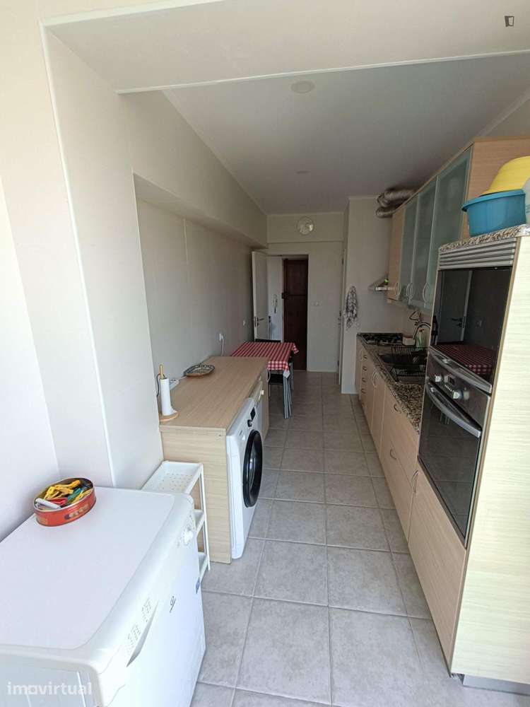 Quarto - localizado em Lisbon - Grande imagem: 2/10