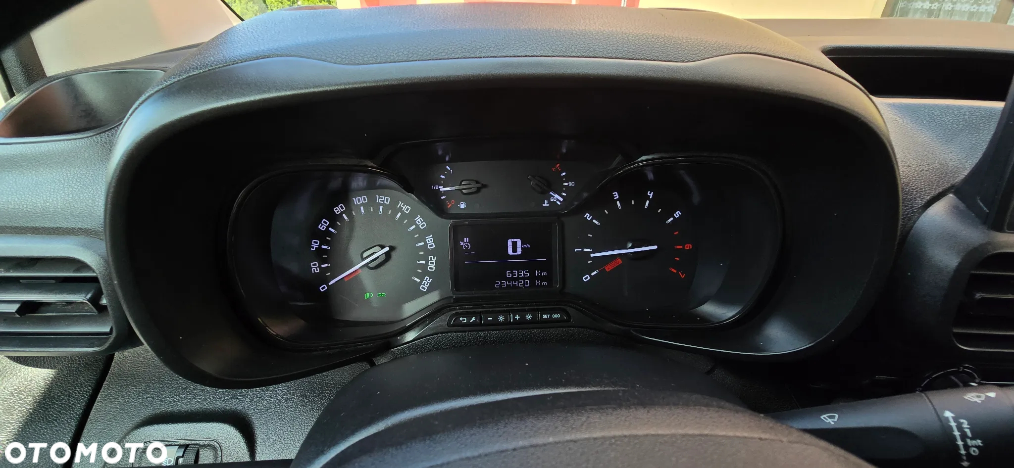 Toyota PRO ACE - 26