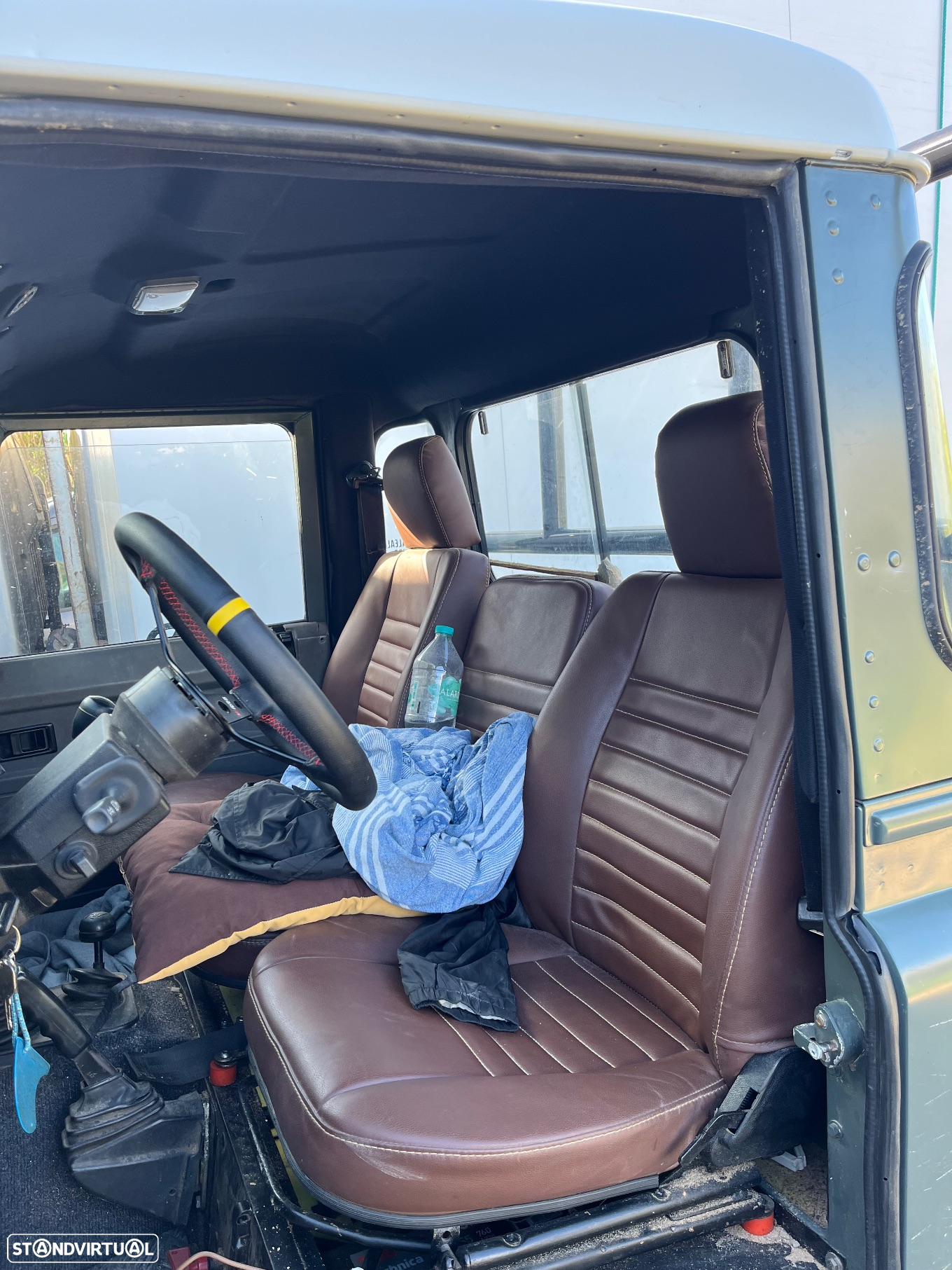 Land Rover Defender 90 2.5 TDi Metal Top - 10