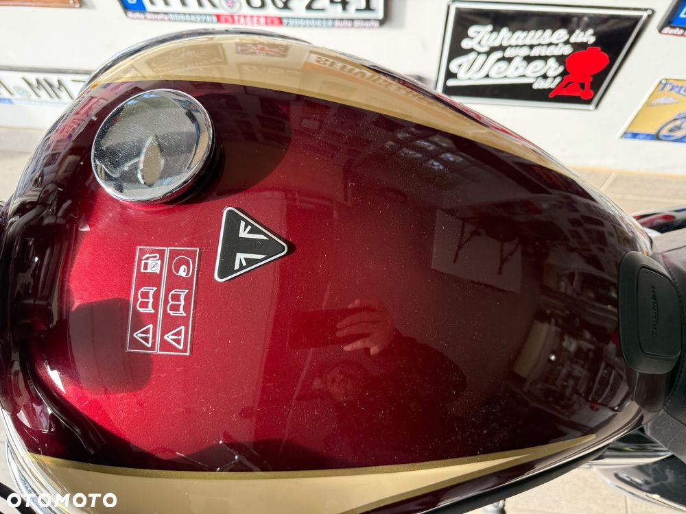 Triumph Thunderbird - 17