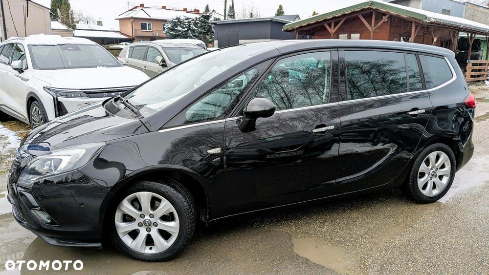 Opel Zafira - 9