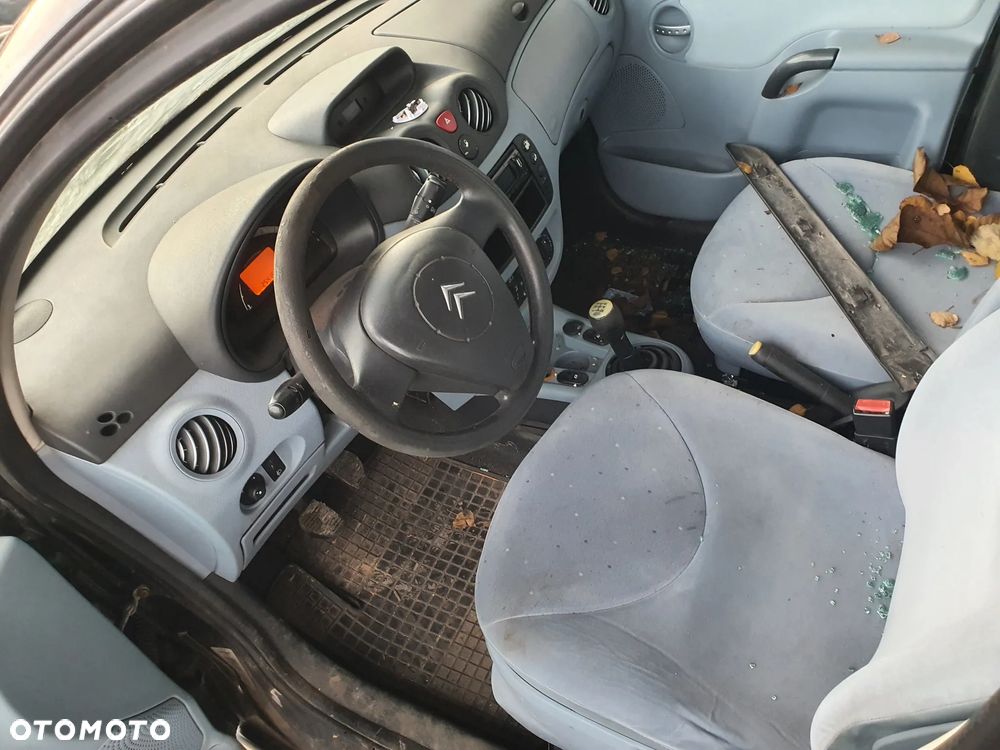 citroen c3 fotel kanapa deska kokpit podsufitka boczek podłokietnik licznik panel szyb stacyjka - 2