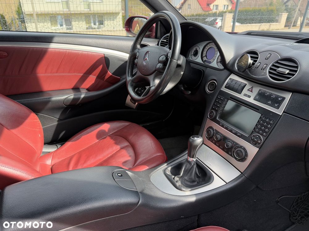 Mercedes-Benz CLK 280 Avantgarde - 13