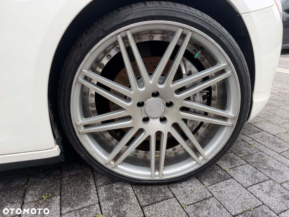 Maserati Quattroporte - 30