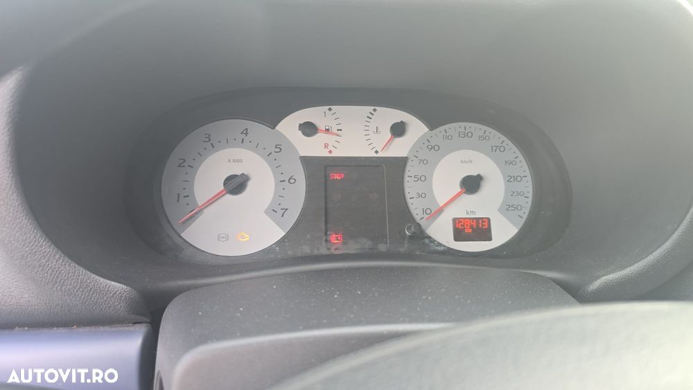 Renault Symbol 1.4 8V Expression - 7