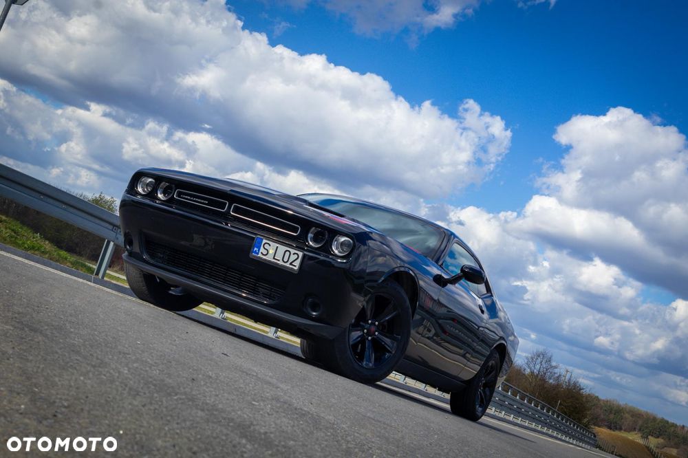 Dodge Challenger Automatik SXT Plus - 19