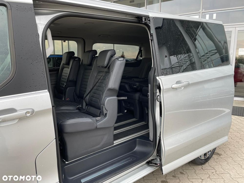 Ford Tourneo Custom 2.0 EcoBlue 320 L2 Titanium X - 20
