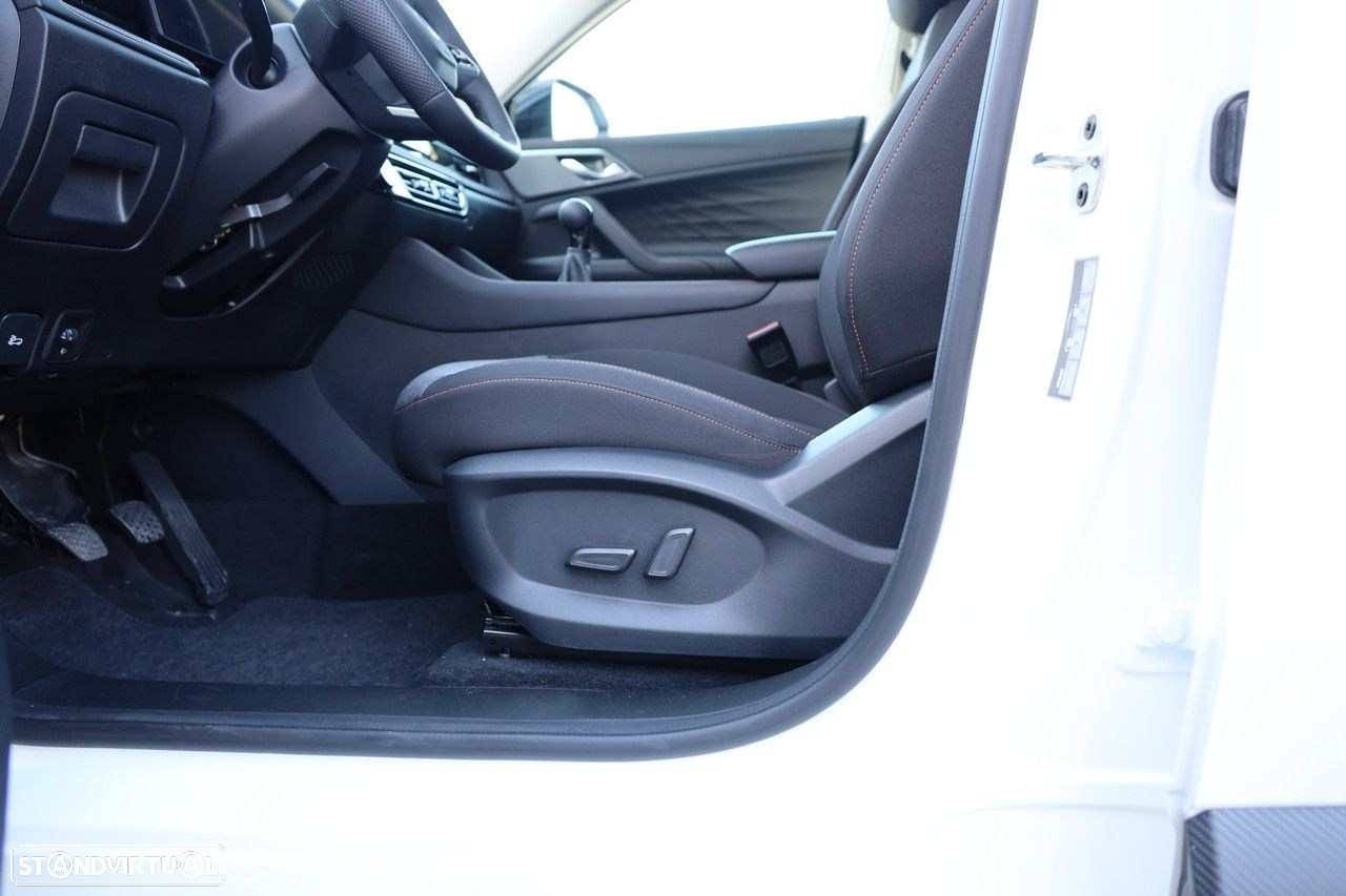 MG HS 1.5 T Comfort - 8