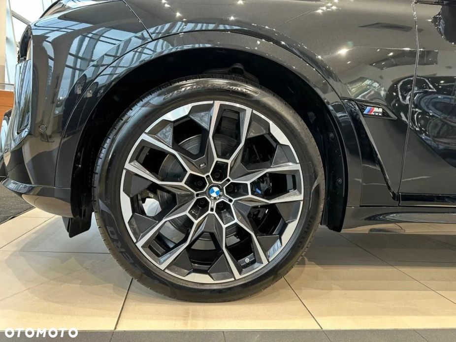 BMW X7 - 15