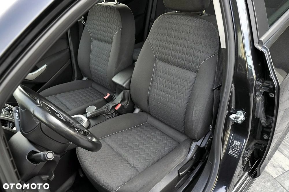 Opel Astra - 11