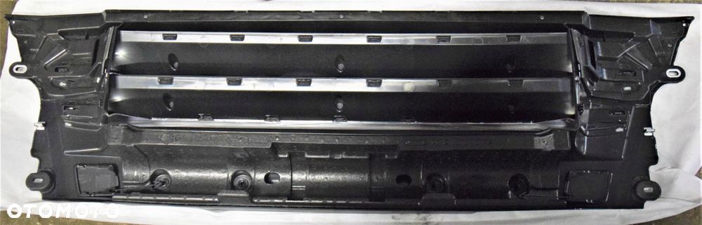 ATRAPA PRZEDNIA GRILL MAN TGX LIFT EURO 6 NOWA - 2