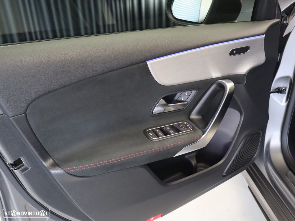 Mercedes-Benz A 180 7G-DCT AMG Line - 18
